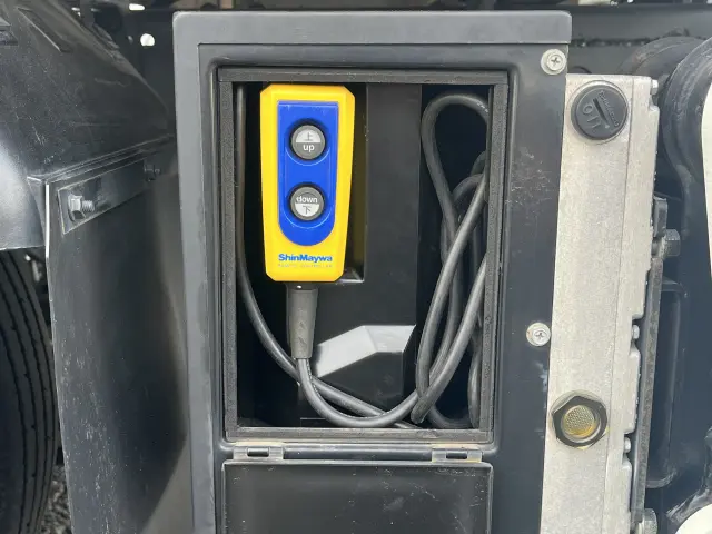 マツダ タイタン 2RG-LJR88A(2WD)の写真13