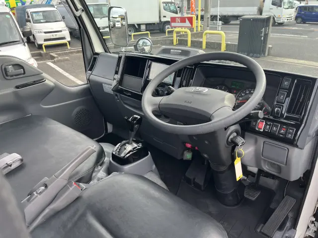 マツダ タイタン 2RG-LJR88A(2WD)の写真17