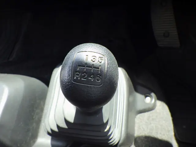 日野 レンジャー TKG-GD7JPAG改(2WD)の写真18