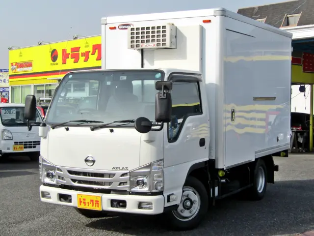 お問合せの多いAT＆10尺の中温冷凍車が入庫しました☆|日産 アトラス 2RG-AHR88AN(2WD)の写真1