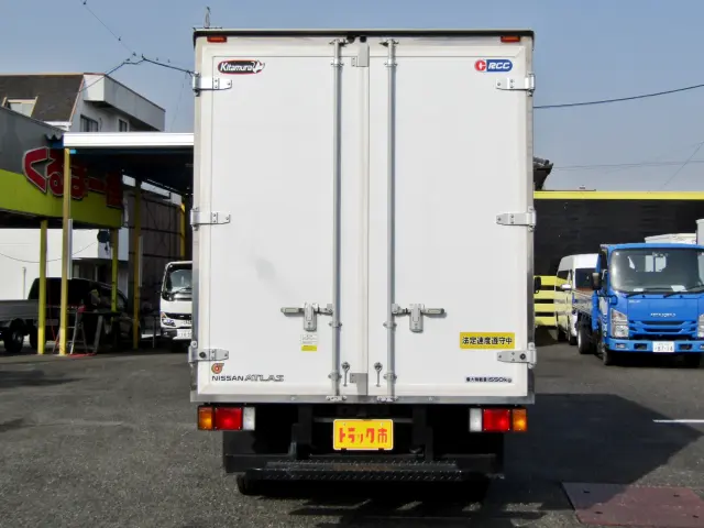 10尺サイズなので小回りもラクラク♪街中の狭い道でもガンガン走って頂けます☆|日産 アトラス 2RG-AHR88AN(2WD)の写真5