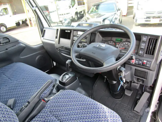 日産 アトラス 2RG-AHR88AN(2WD)の写真17