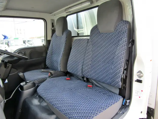 日産 アトラス 2RG-AHR88AN(2WD)の写真19