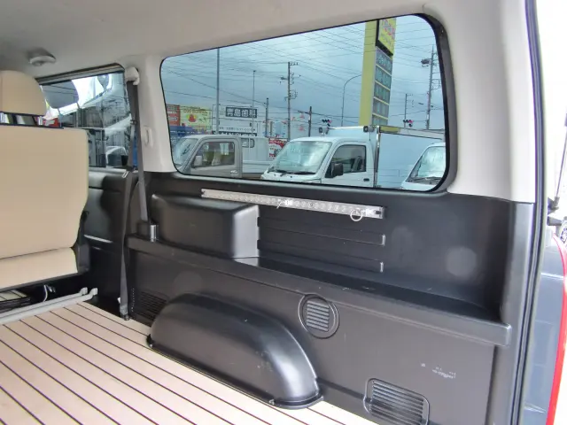 トヨタ ハイエースバン QDF-GDH201V(2WD)の写真10
