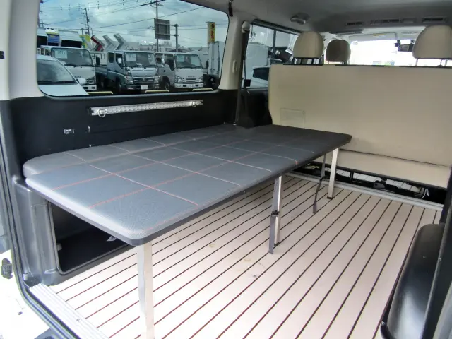 トヨタ ハイエースバン QDF-GDH201V(2WD)の写真14