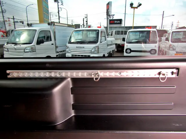 トヨタ ハイエースバン QDF-GDH201V(2WD)の写真15