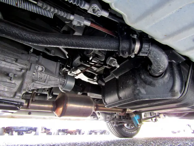 トヨタ ハイエースバン QDF-GDH201V(2WD)の写真40