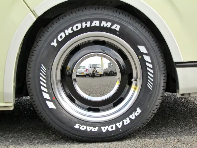 トヨタ ハイエースバン QDF-GDH201V(2WD)の写真46