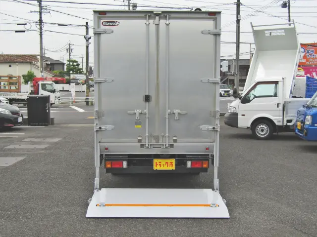 スペースのない狭い現場で活躍する垂直式パワーゲート!!揺れが少ないので精密機器などの輸送に最適☆|日産 アトラス CBF-SQ2F24(2WD)の写真6