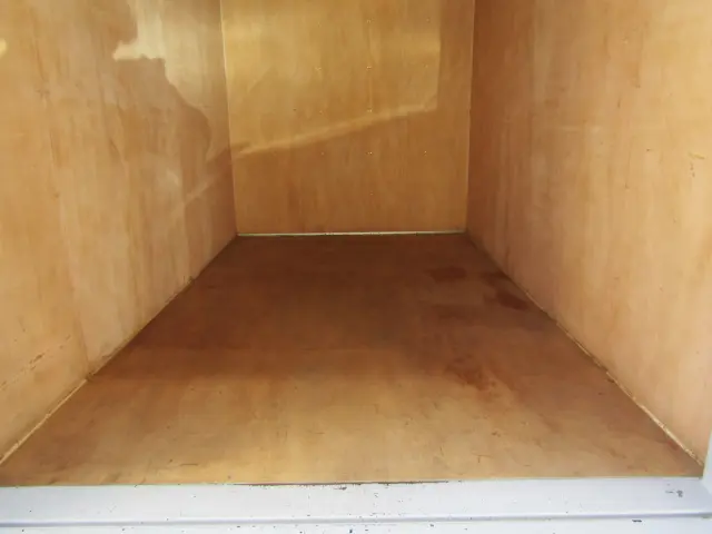 目立つ損傷もなくきれいな状態を維持しています|日産 アトラス CBF-SQ2F24(2WD)の写真10