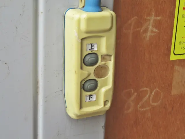 有線リモコン付き|日産 アトラス CBF-SQ2F24(2WD)の写真15