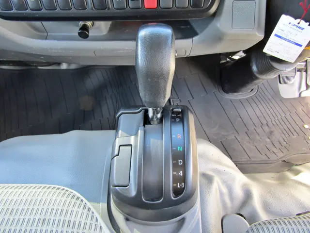 トヨタ ダイナ TKG-XZC605V(2WD)の写真18