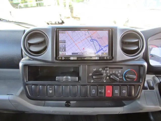 トヨタ ダイナ TKG-XZC605V(2WD)の写真19