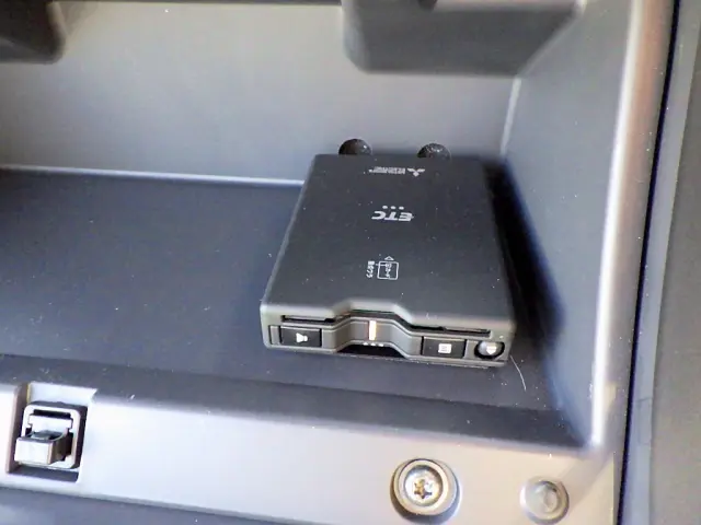 日産 アトラス 2RG-AHR88A(2WD)の写真18