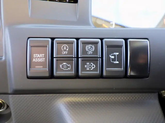 日産 アトラス 2RG-AHR88A(2WD)の写真21