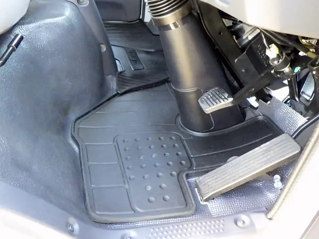 日産 アトラス 2RG-AHR88A(2WD)の写真24