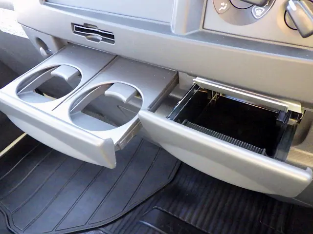 日産 アトラス 2RG-AHR88A(2WD)の写真48