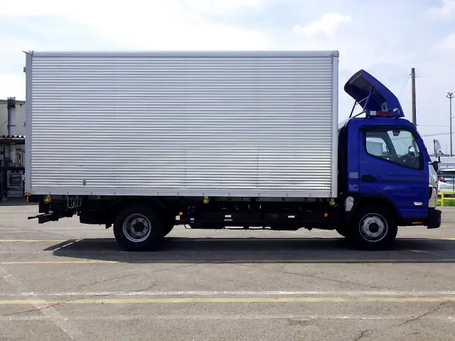 三菱 キャンター 2RG-FEB90(2WD)の写真5