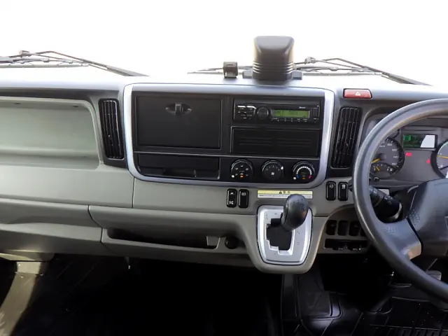 三菱 キャンター 2RG-FEB90(2WD)の写真13