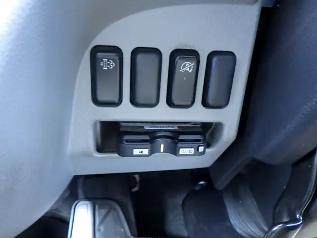 三菱 キャンター 2RG-FEB90(2WD)の写真19