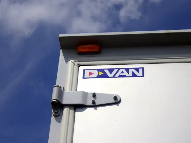 三菱 キャンター 2RG-FEB90(2WD)の写真40