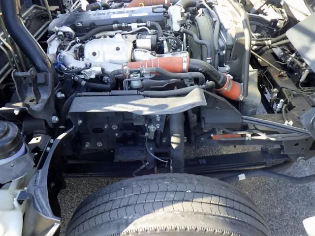 いすゞ エルフ 2RG-NPR88YN(2WD)の写真30