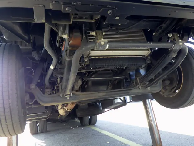 いすゞ エルフ 2RG-NPR88YN(2WD)の写真33