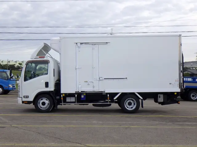 いすゞ エルフ TPG-NPR85AN(2WD)の写真4