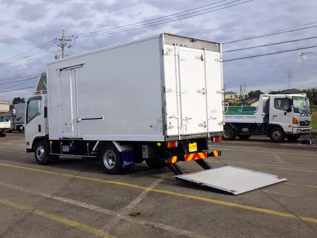 いすゞ エルフ TPG-NPR85AN(2WD)の写真17