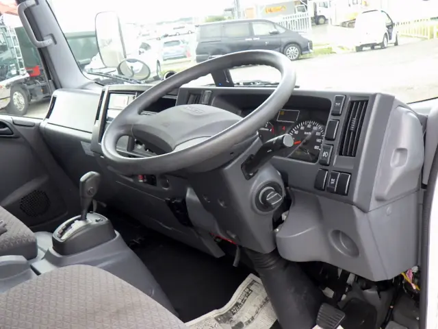 いすゞ エルフ TPG-NPR85AN(2WD)の写真20