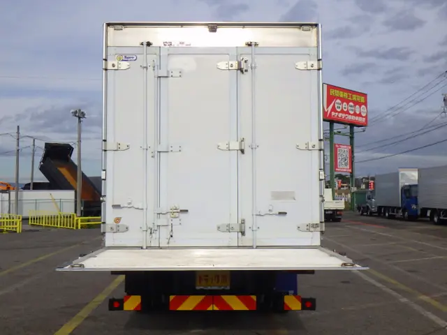 いすゞ エルフ TPG-NPR85AN(2WD)の写真46