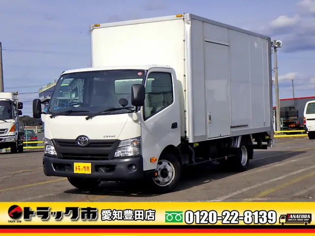 トヨタ ダイナ TKG-XZU710(2WD)の写真1