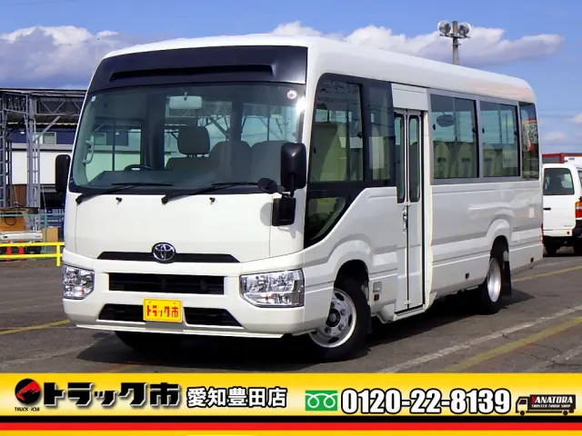 トヨタ コースター SKG-XZB70(2WD)の写真1