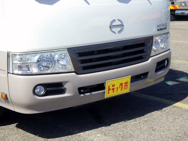 日野 リエッセⅡ SKG-XZB50M(2WD)の写真3