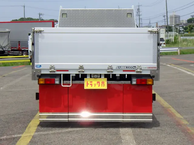 三菱 キャンター 2RG-FEAV0(2WD)の写真6