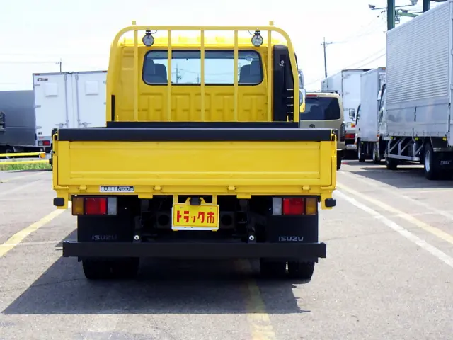 いすゞ エルフ TKG-NPR85AR(2WD)の写真6