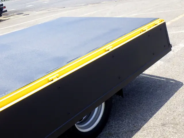 いすゞ エルフ TKG-NPR85AR(2WD)の写真10