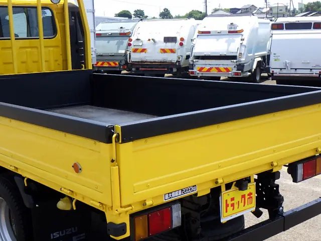 いすゞ エルフ TKG-NPR85AR(2WD)の写真32