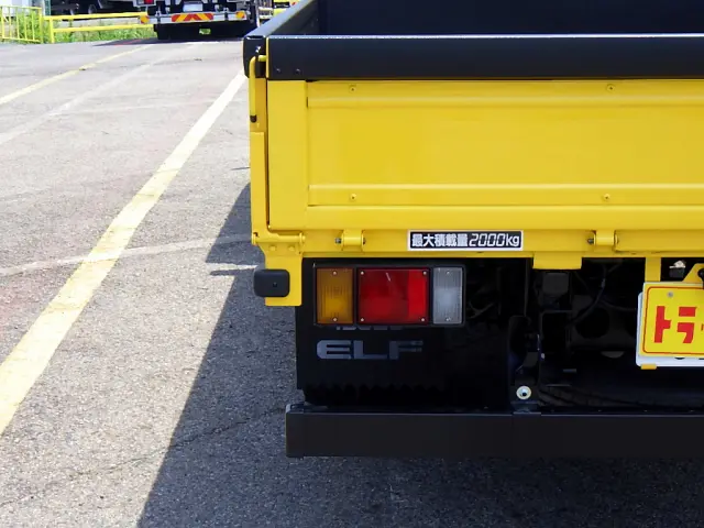 いすゞ エルフ TKG-NPR85AR(2WD)の写真38