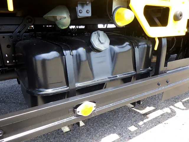 いすゞ エルフ TKG-NPR85AR(2WD)の写真46