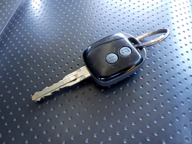 いすゞ エルフ TKG-NPR85AR(2WD)の写真50