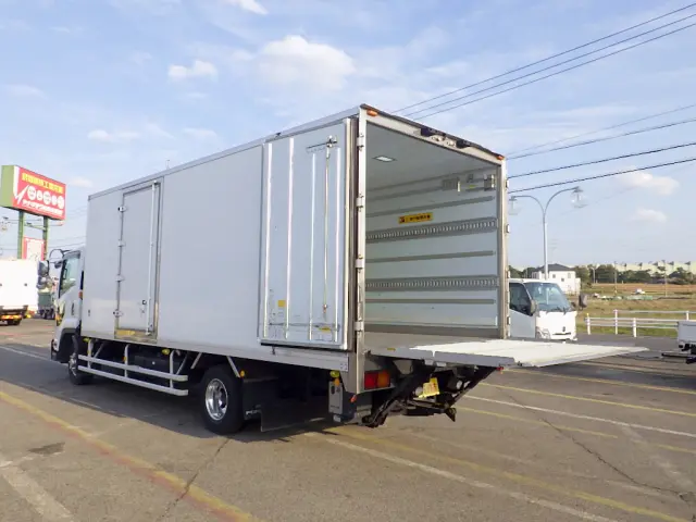 いすゞ フォワード 2PG-FRR90S2(2WD)の写真37