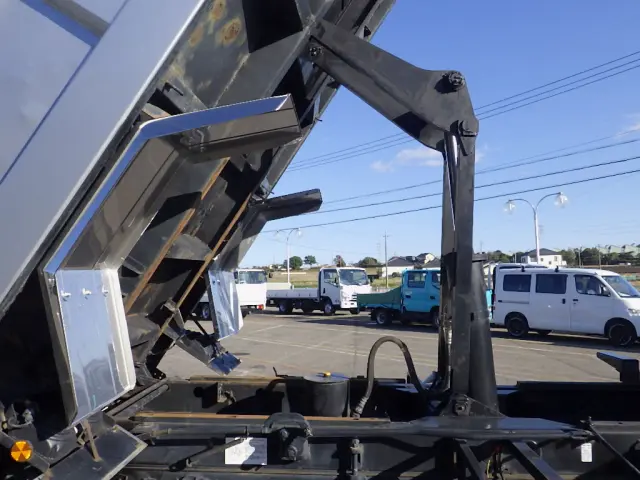 日野 レンジャー LKG-FE7JEAA(2WD)の写真11