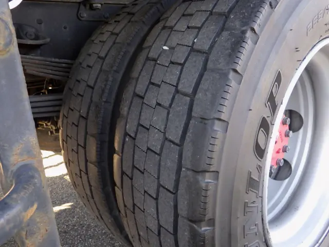 日野 レンジャー LKG-FE7JEAA(2WD)の写真21