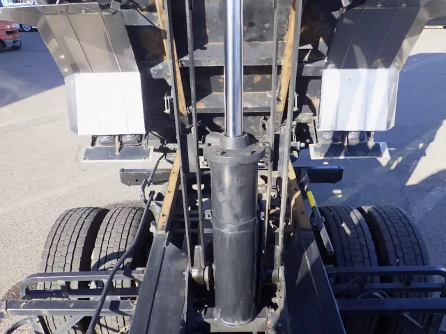 日野 レンジャー LKG-FE7JEAA(2WD)の写真33