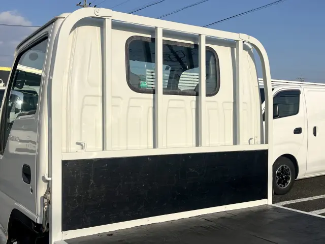 いすゞ エルフ TPG-NJR85A(2WD)の写真10
