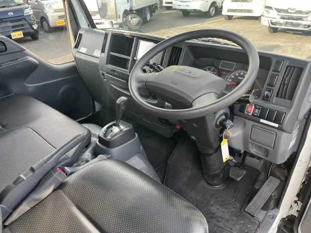 いすゞ エルフ TPG-NJR85A(2WD)の写真12