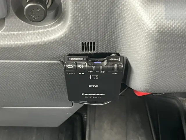 いすゞ エルフ TPG-NJR85A(2WD)の写真21