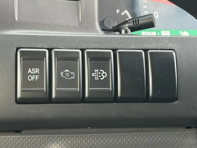 いすゞ エルフ TPG-NJR85A(2WD)の写真22