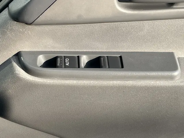 いすゞ エルフ TPG-NJR85A(2WD)の写真23